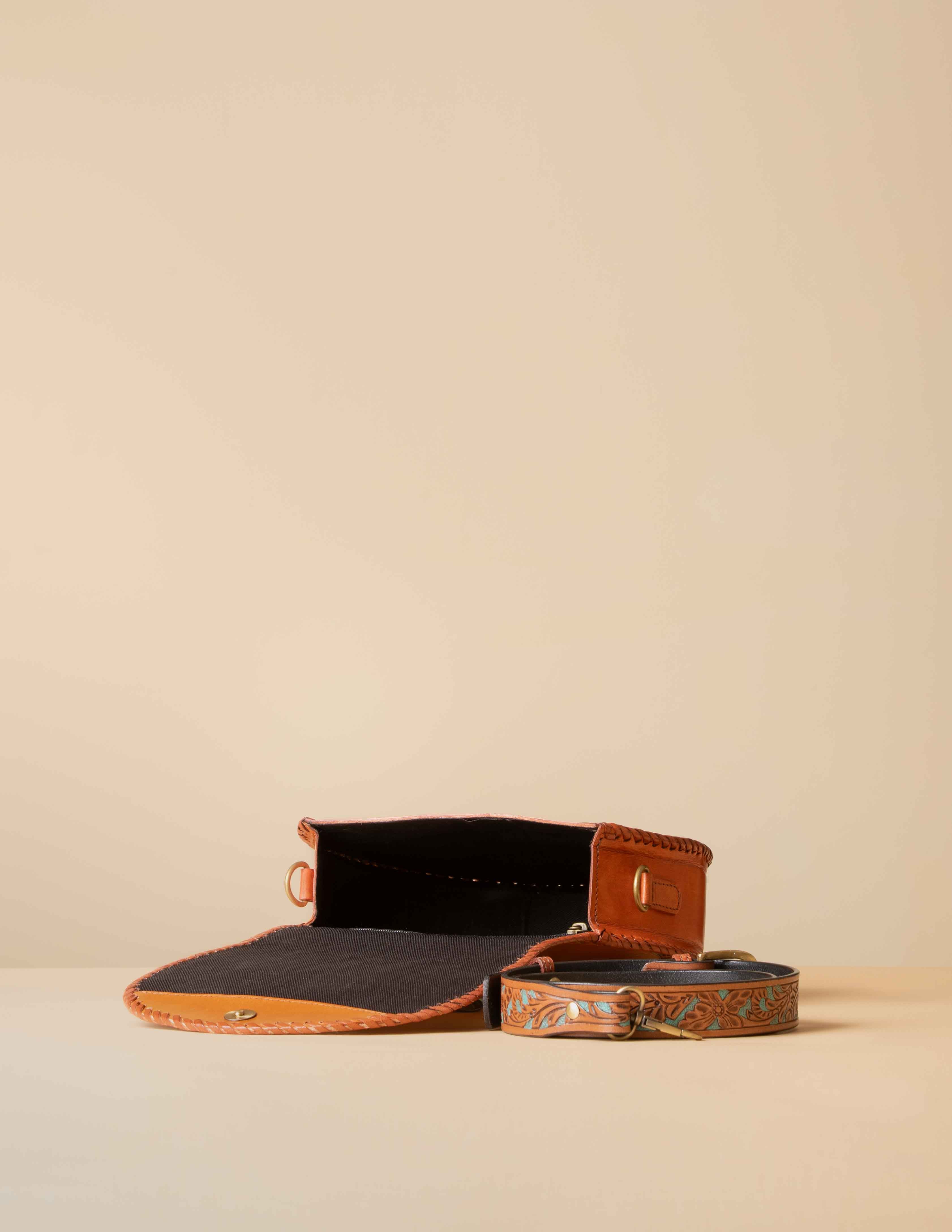 Neerja Crossbody | Sunset Amber