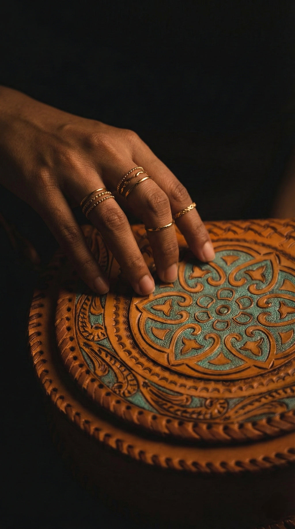 Neerja Crossbody | Sunset Amber